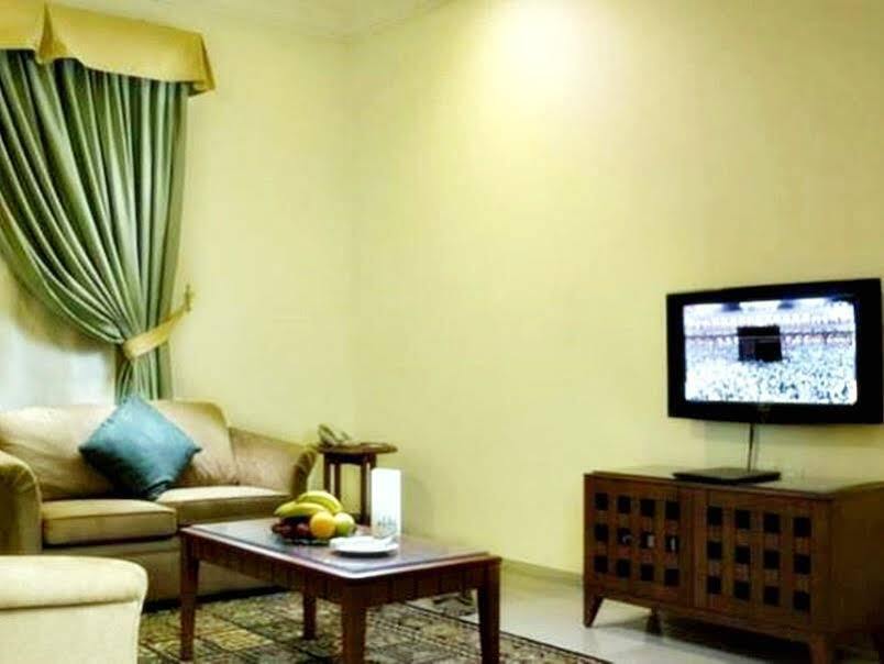 Lily Hotel Suite Hofuf Екстериор снимка